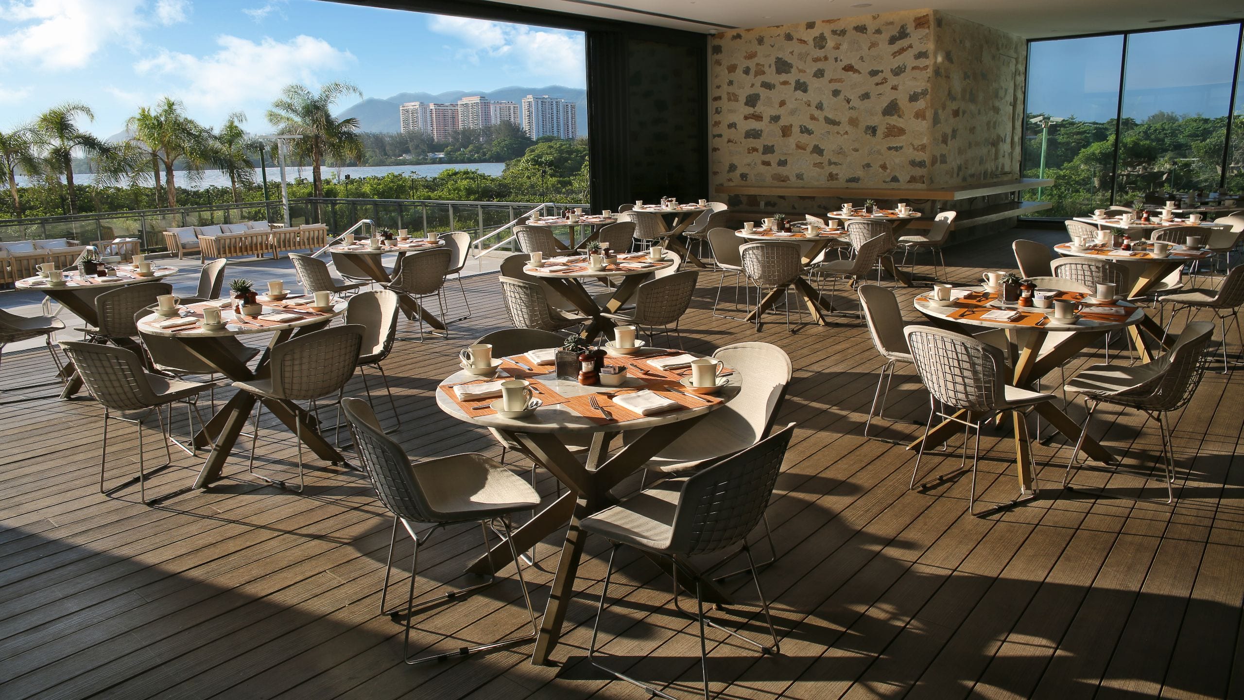 Grand Hyatt Rio de Janeiro Tano Balcony Seating