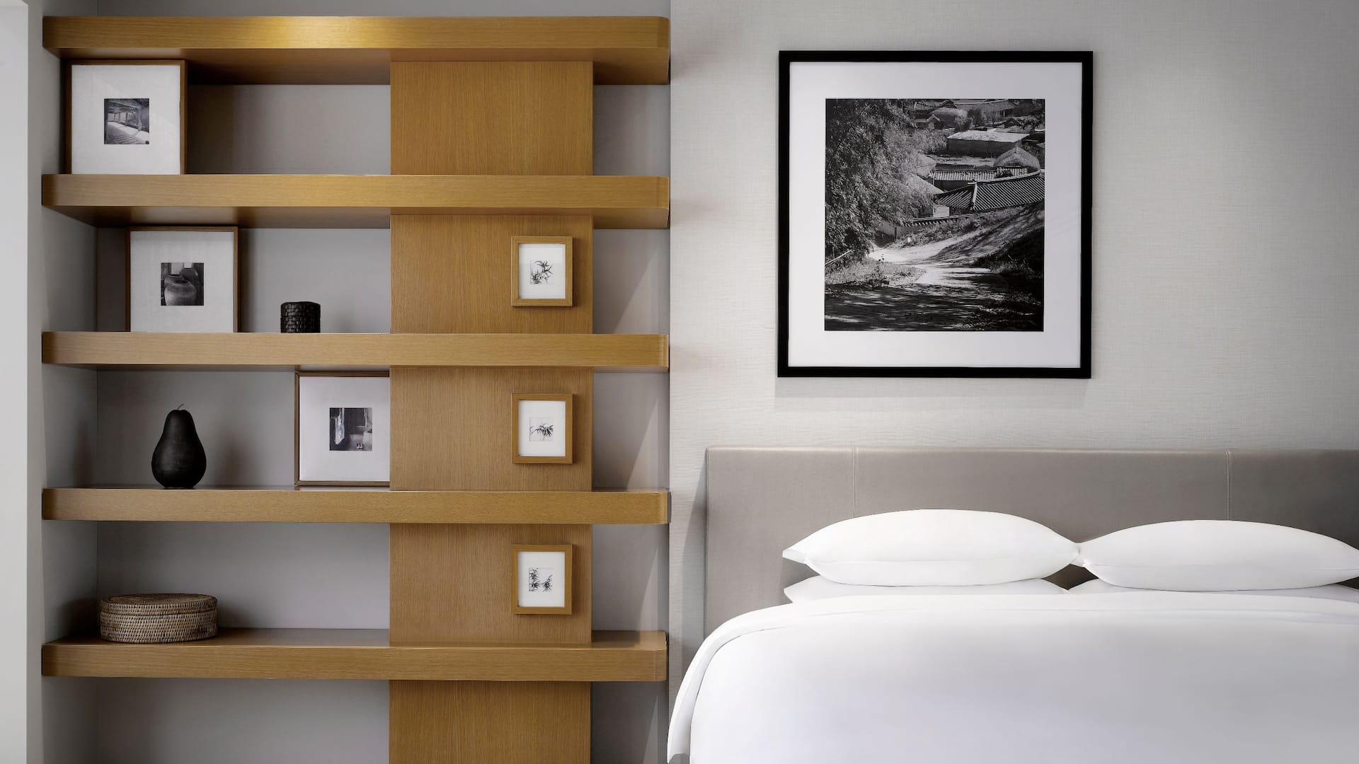 第 3，共 4 Grand Hyatt Seoul Deluxe Corner Shelving