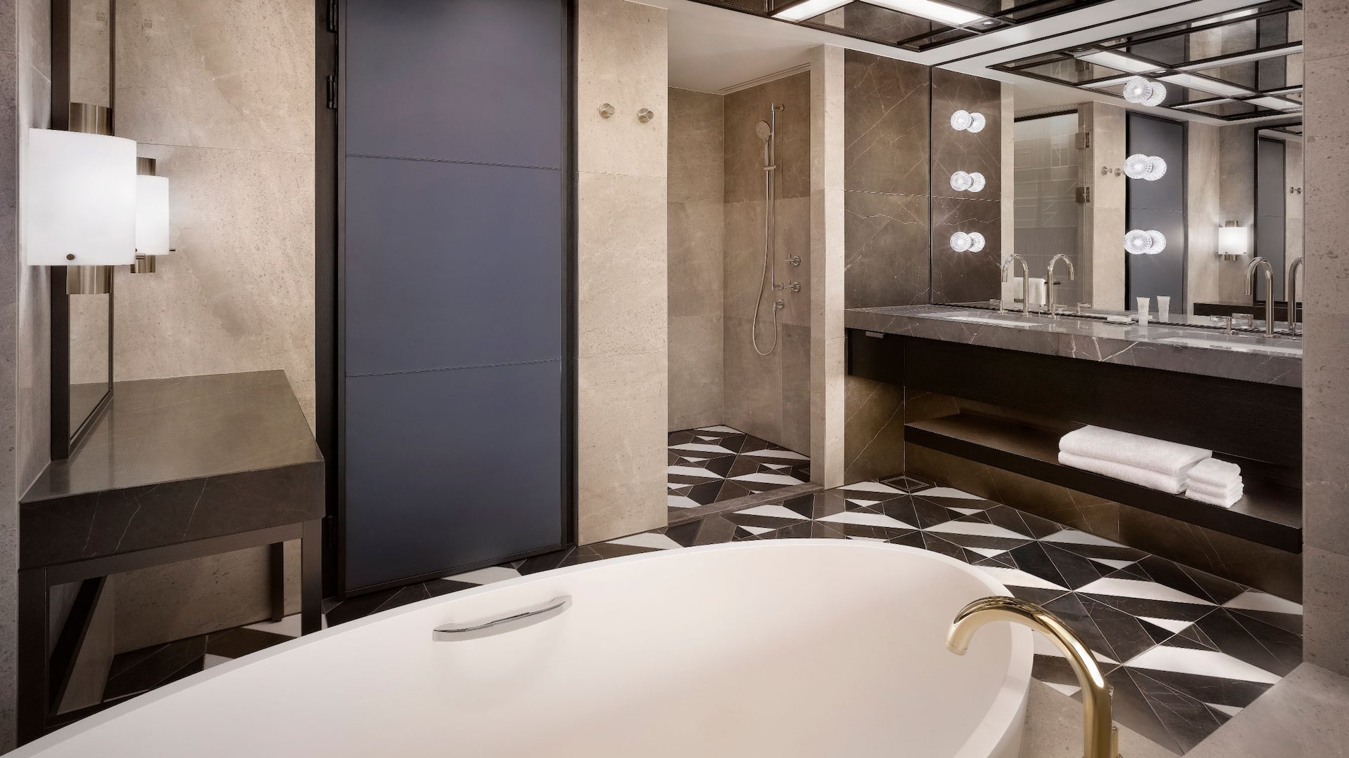 第 4，共 6 Grand Hyatt Seoul Diplomatic Suite Bathroom