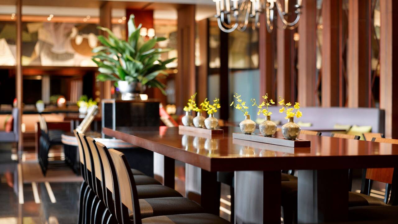Grand Club Lounge Grand Club Lounge