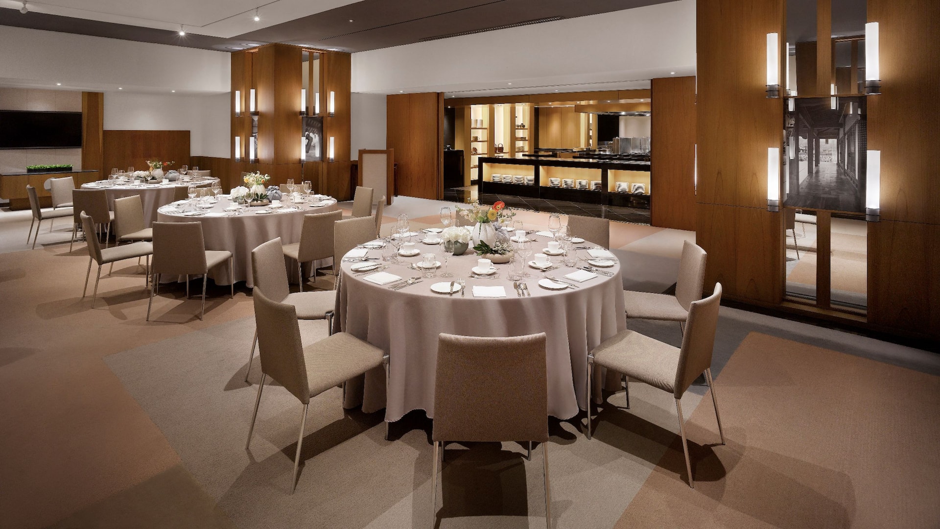 Grand Hyatt Seoul Sansoo Meeting Room with Open Kitchen