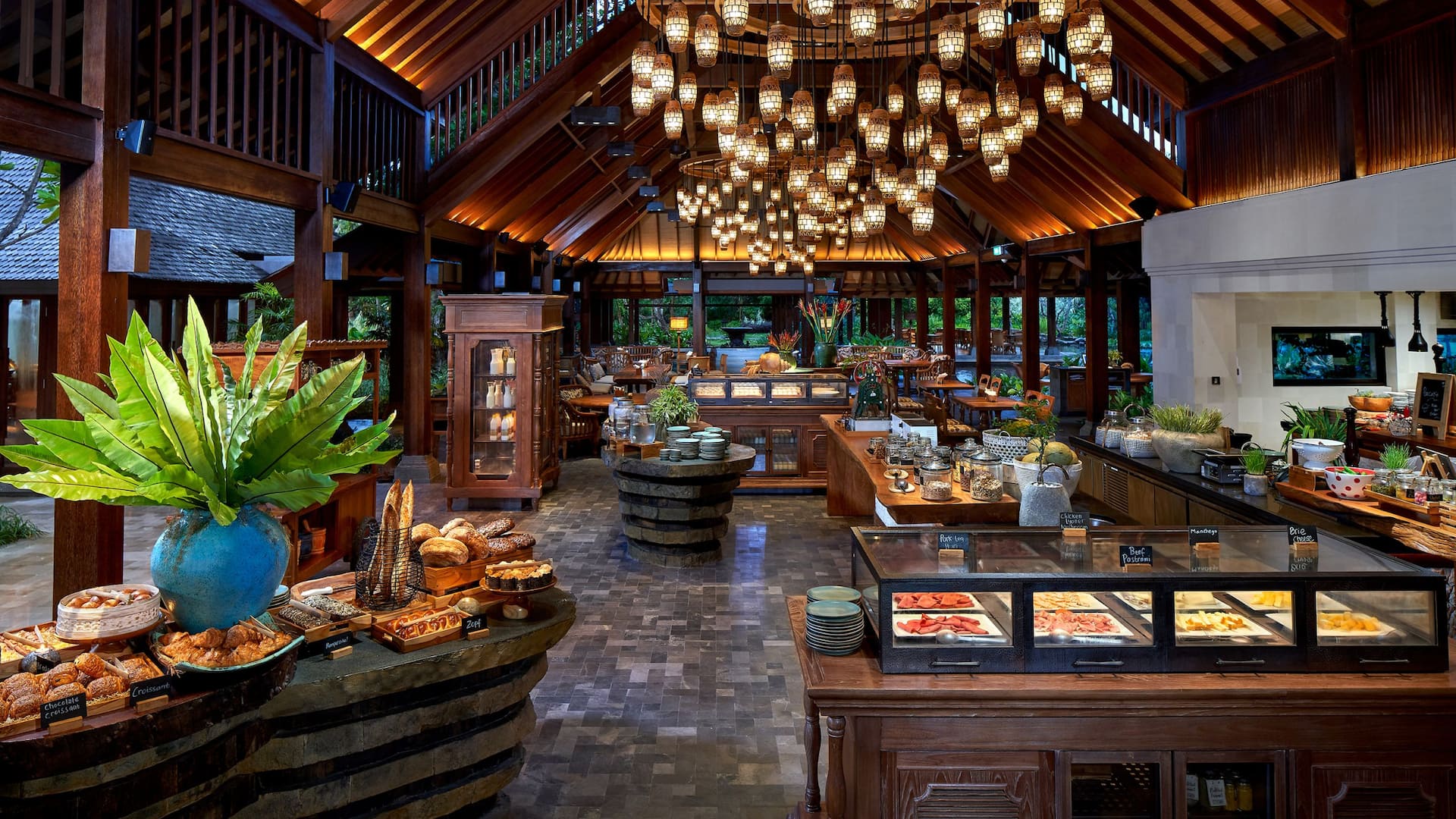 Hyatt Regency Bali Omang Omang Breakfast Setup