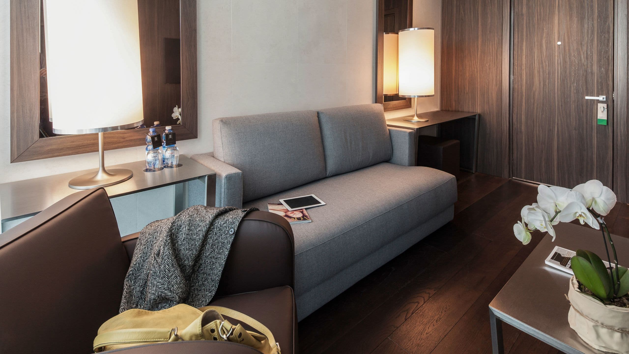 Hyatt Centric Milan Centrale Terrace King Suite with City View Living Room