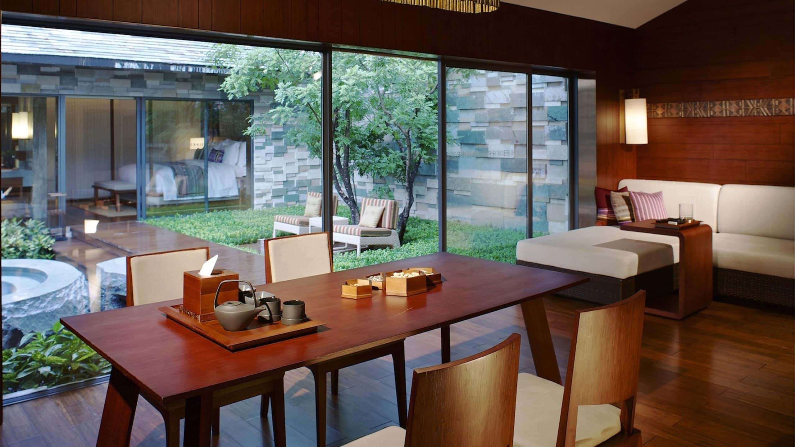 The Lost Stone Villas & Spa One Bedroom Deluxe Villa Living Room And Dining Room