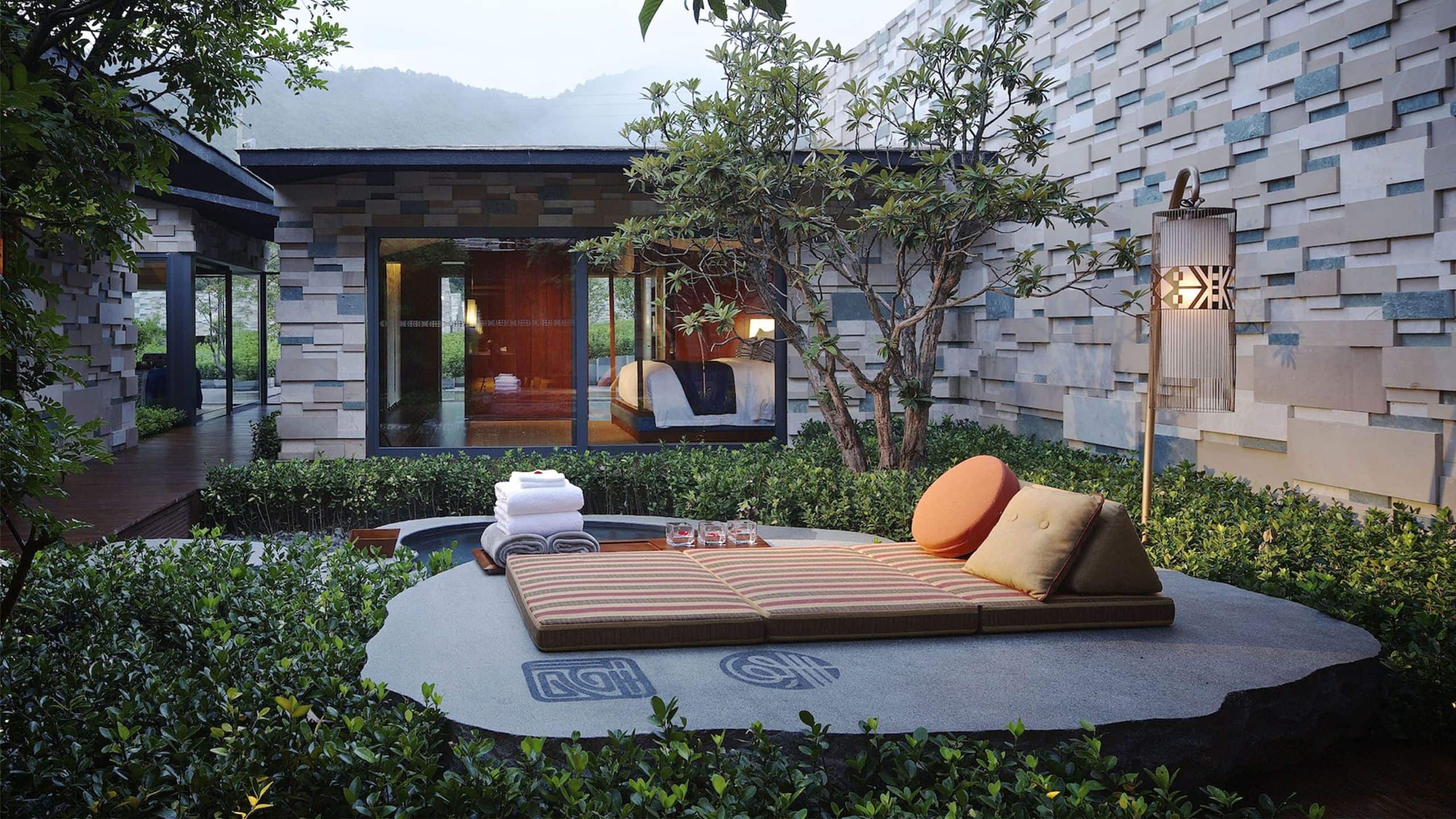 The Lost Stone Villas & Spa Residential Villa Courtyard