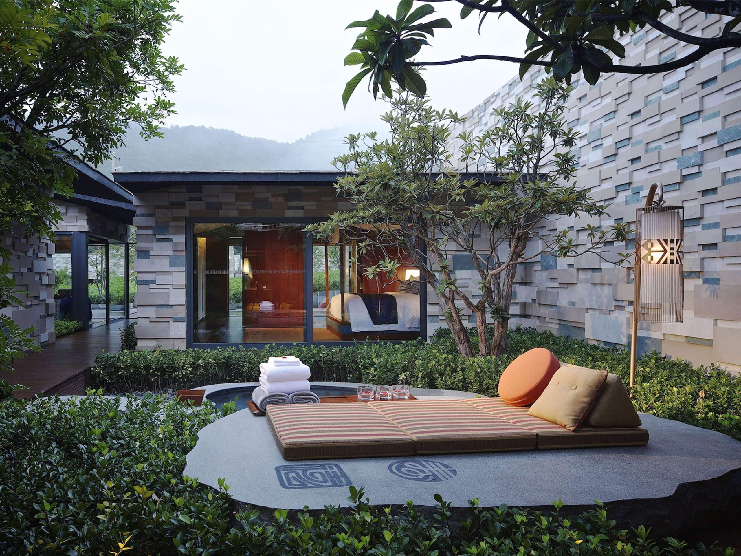 【稀少】Fine Hotels,Resorts & Spas Directory 稀少】Fine Hotels,Resorts & Spas Directory Park Hyatt Ningbo