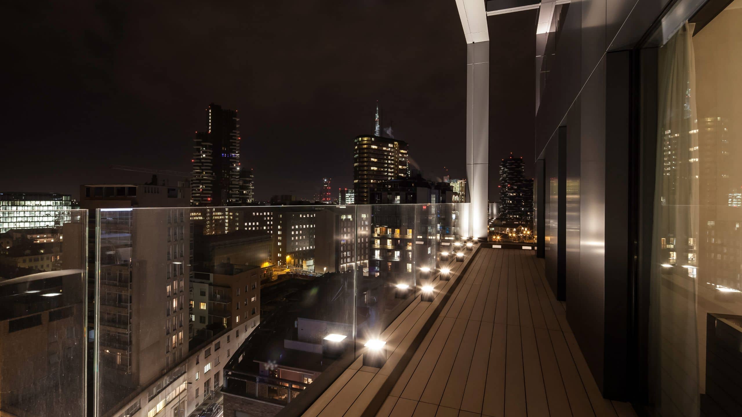 Hyatt Centric Milan Centrale Skyline Suite Terrace
