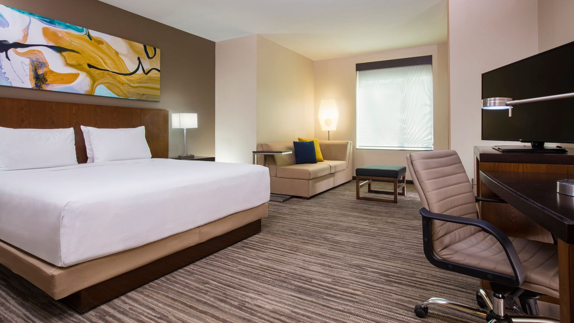 Hyatt Place Aguascalientes/Bonaterra King Bedroom