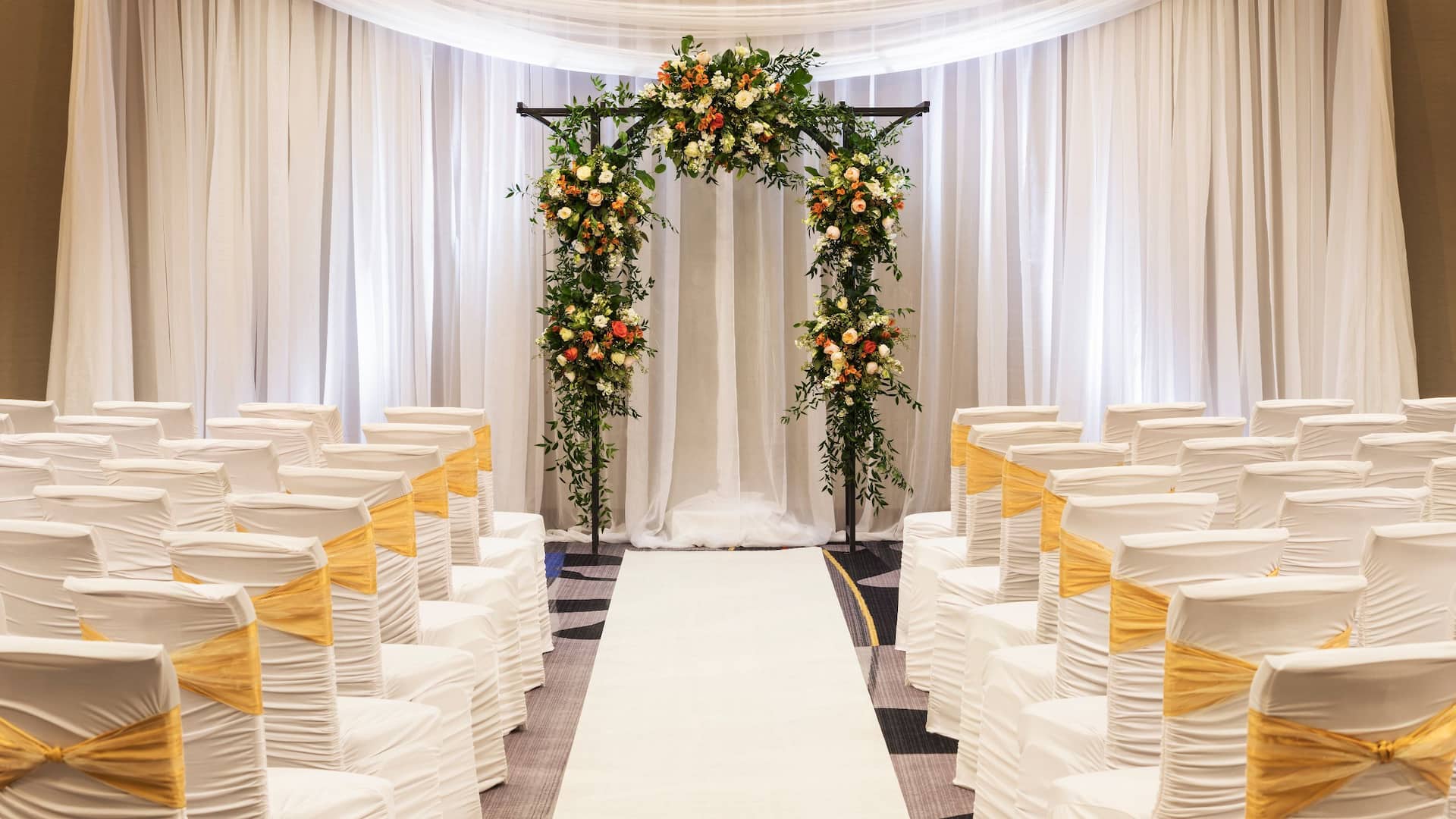Hyatt Regency Bloomington - Minneapolis Central Station Grand Ballroom Wedding Ceremony