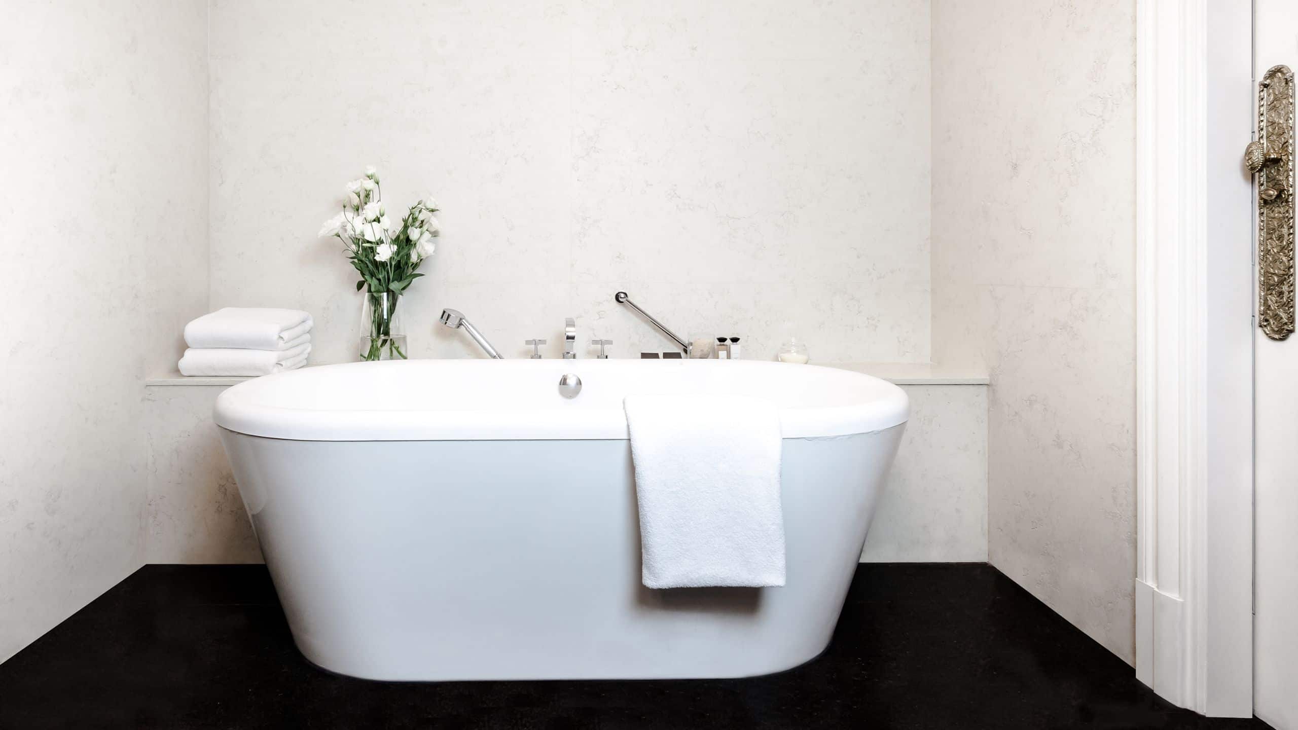 4 de 4 Palacio Duhau - Park Hyatt Buenos Aires Bathtub