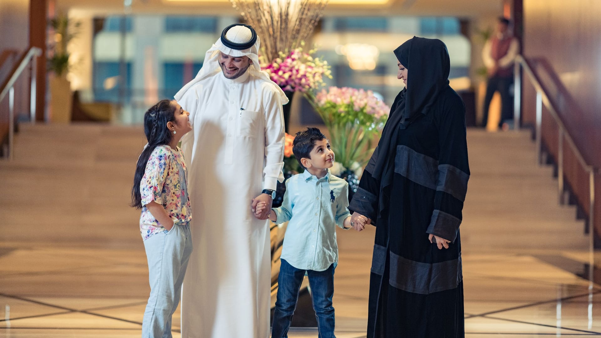 Jabal Omar Hyatt Regency Makkah Family In Lobby