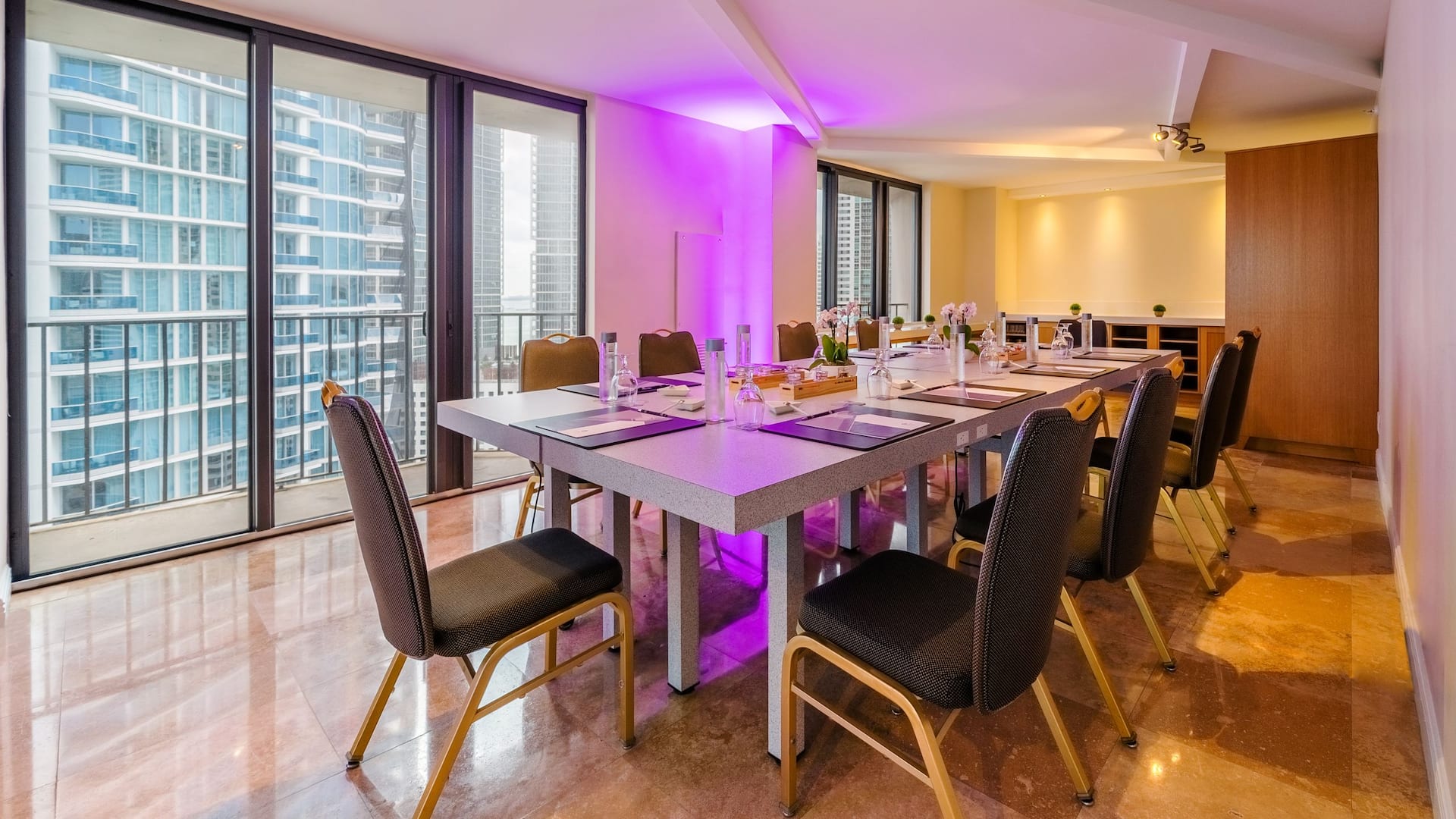 Hyatt Regency Miami Biscayne Bay Meeting Area