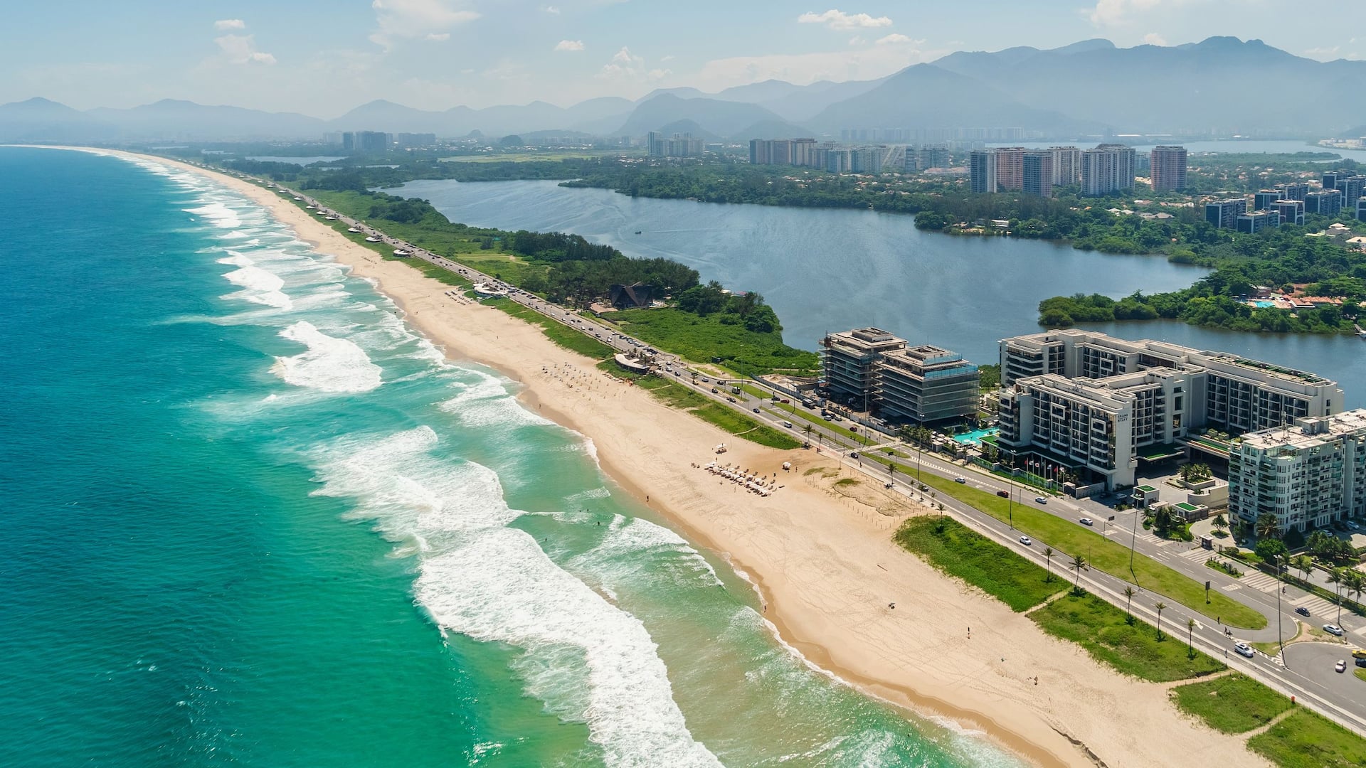 Grand Hyatt Rio de Janeiro Ocean Waves View
