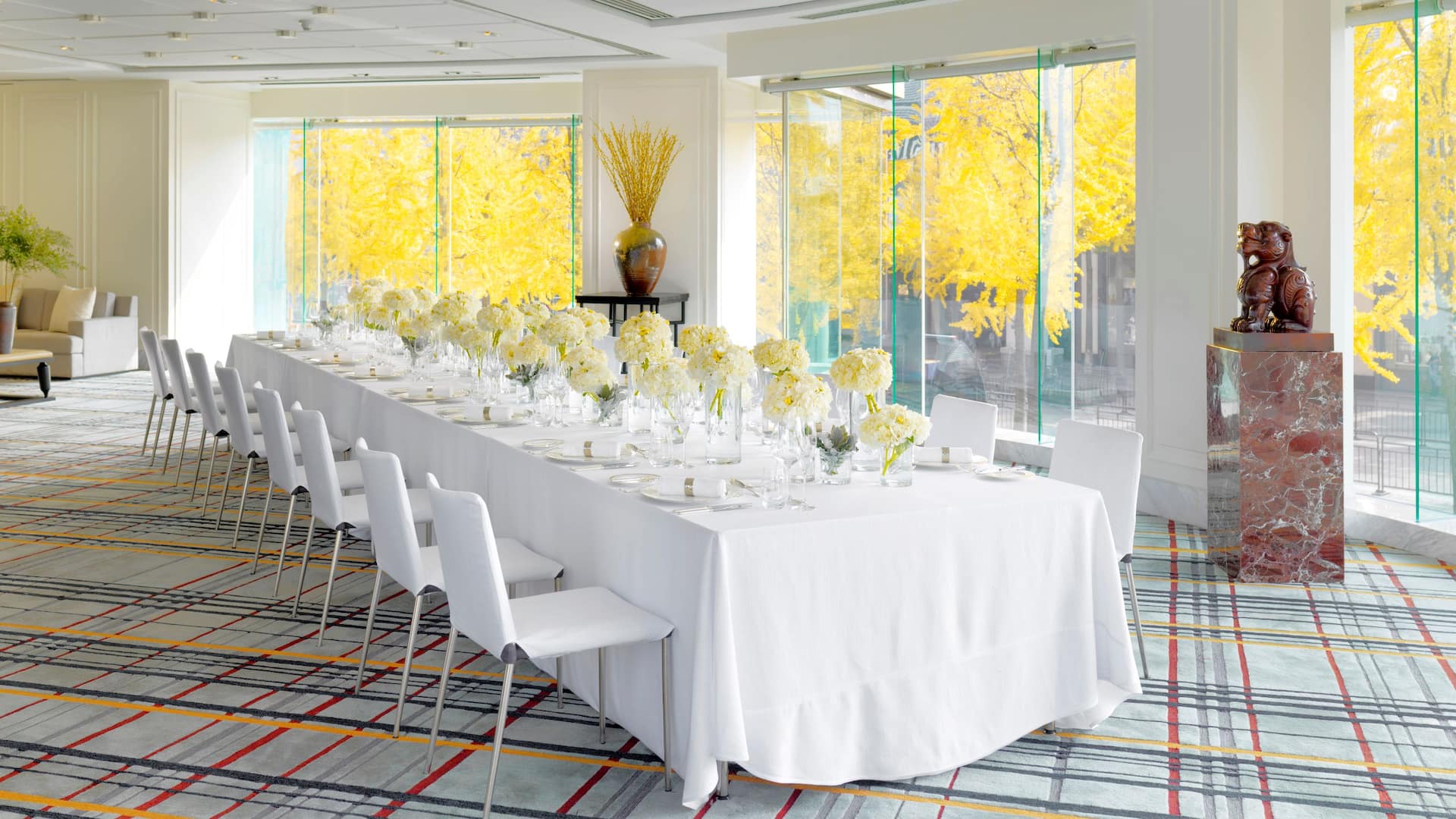 Grand Hyatt Hangzhou Wedding Table Setup