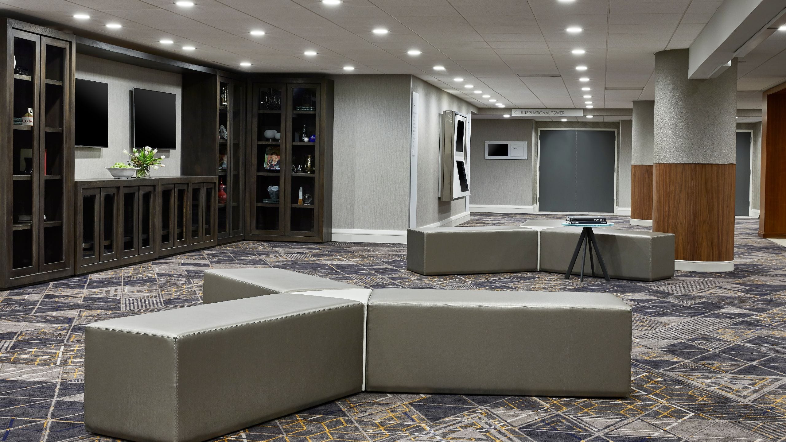 Hyatt Regency Atlanta Conference Center Prefunction Area