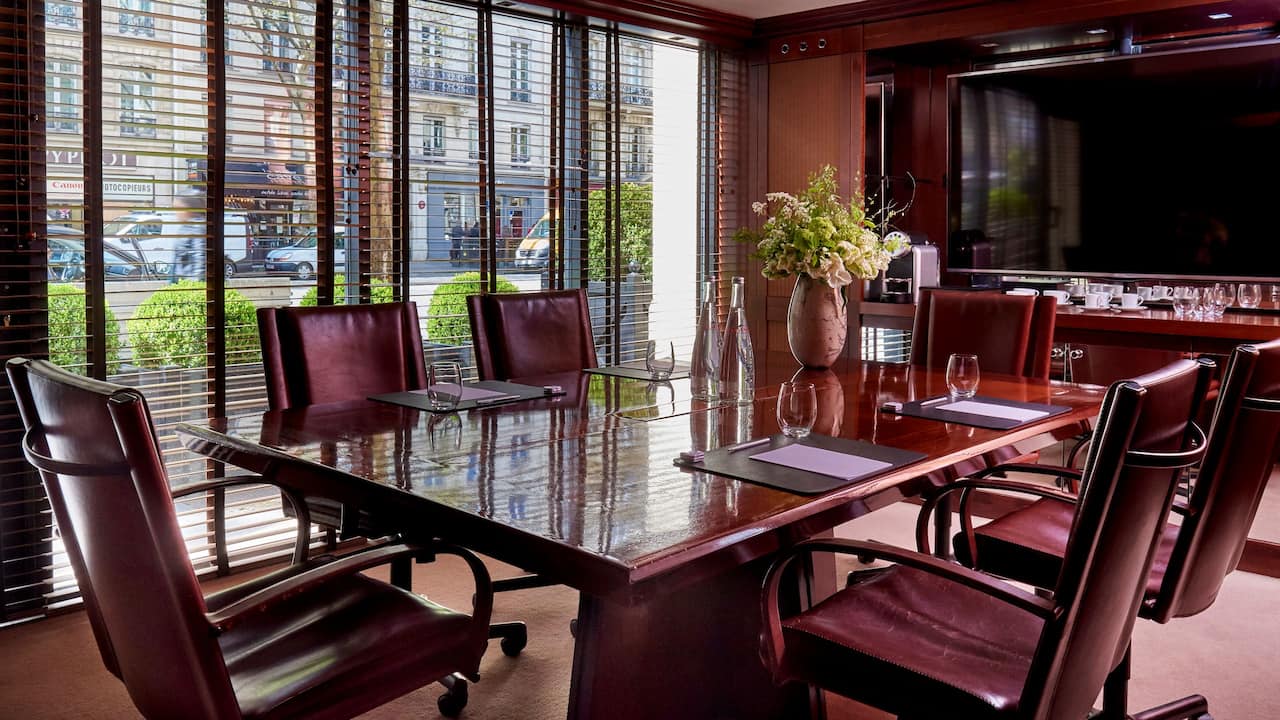 Manhattan Boardroom - Meeting room at Hotel Hyatt Paris Madeleine