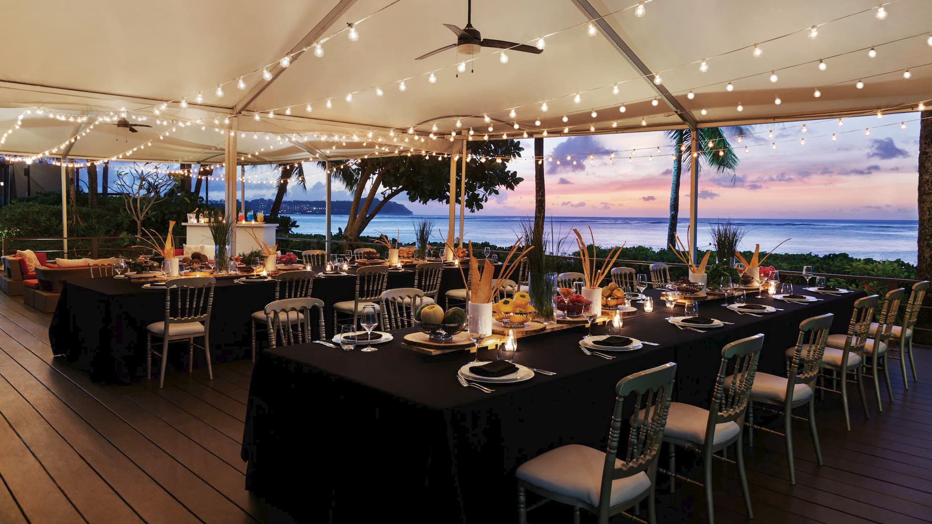 1/2 Hyatt Regency Guam Seaside Deck