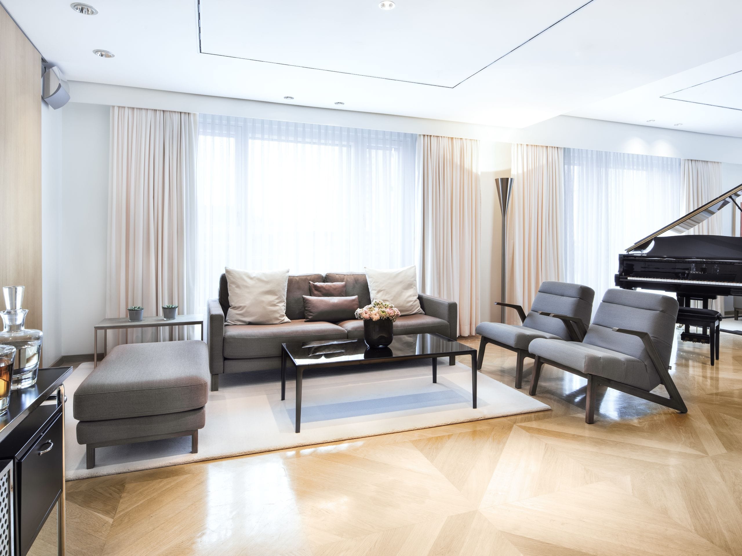 maybach suite livingroom at grand hyatt berlin