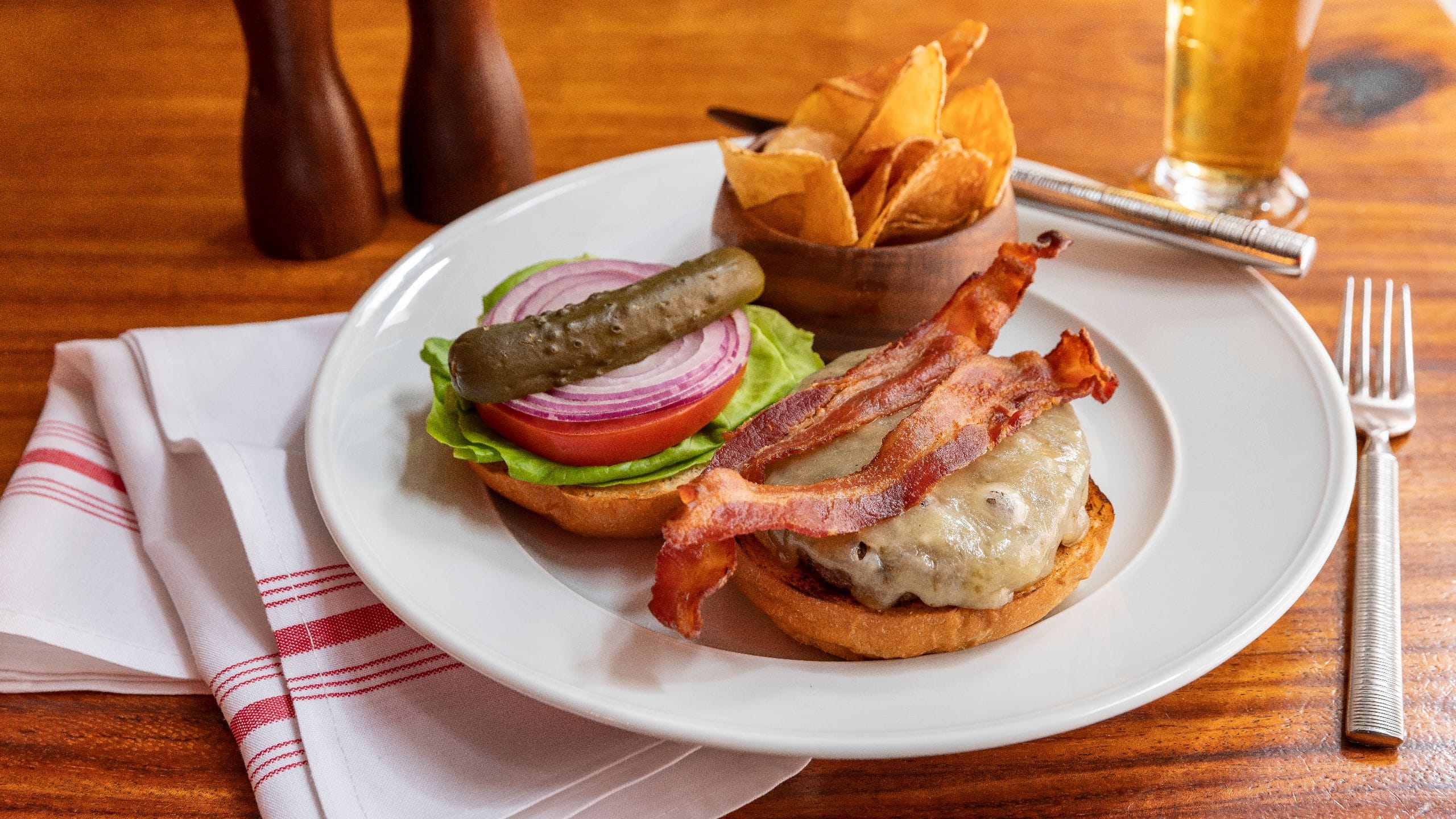 Hyatt Centric Wall Street New York Kitchen And Bar Burger