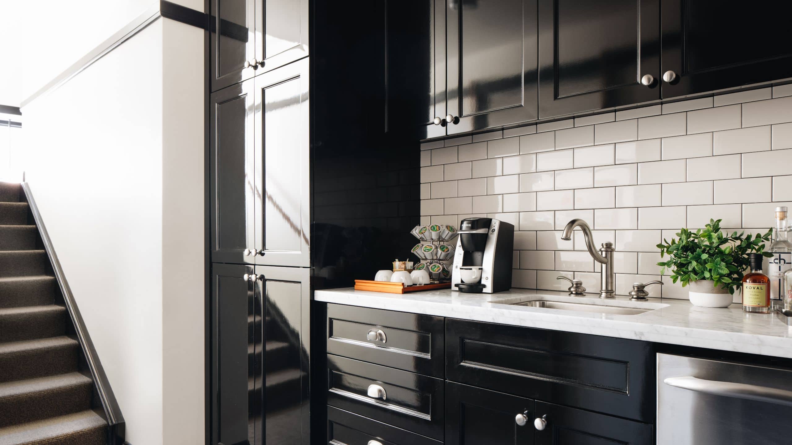 Chicago Athletic Association Bi Level Suite