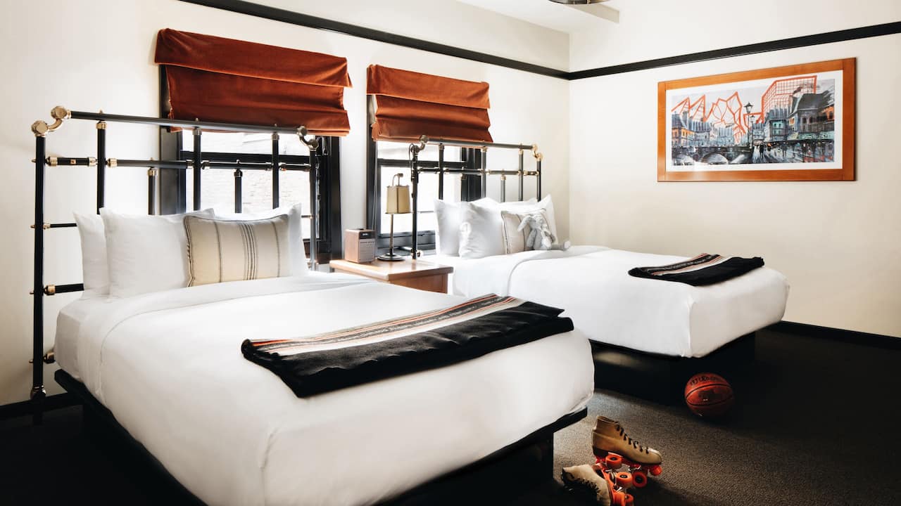 BiLevel Suite Chicago Athletic Association