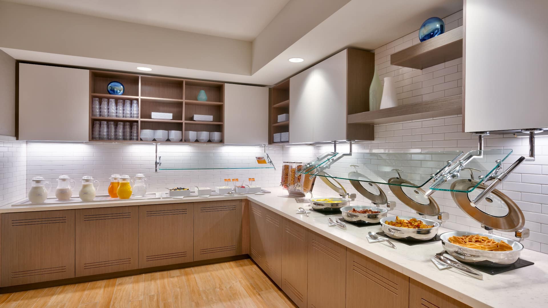 Hyatt House Provo / Pleasant Grove Breakfast Area
