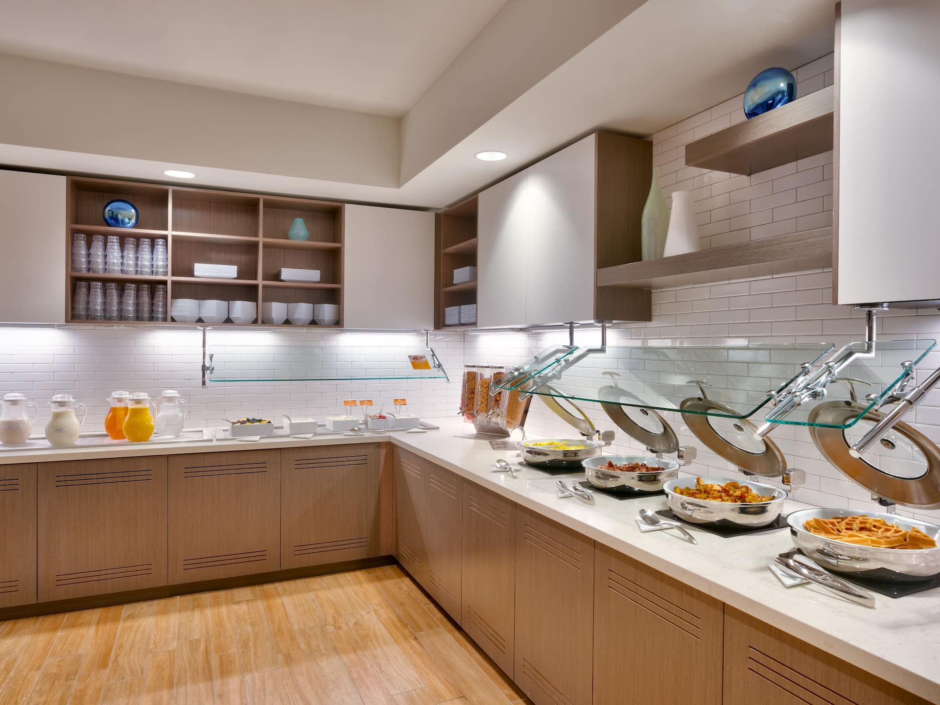 Hyatt House Provo / Pleasant Grove Breakfast Area