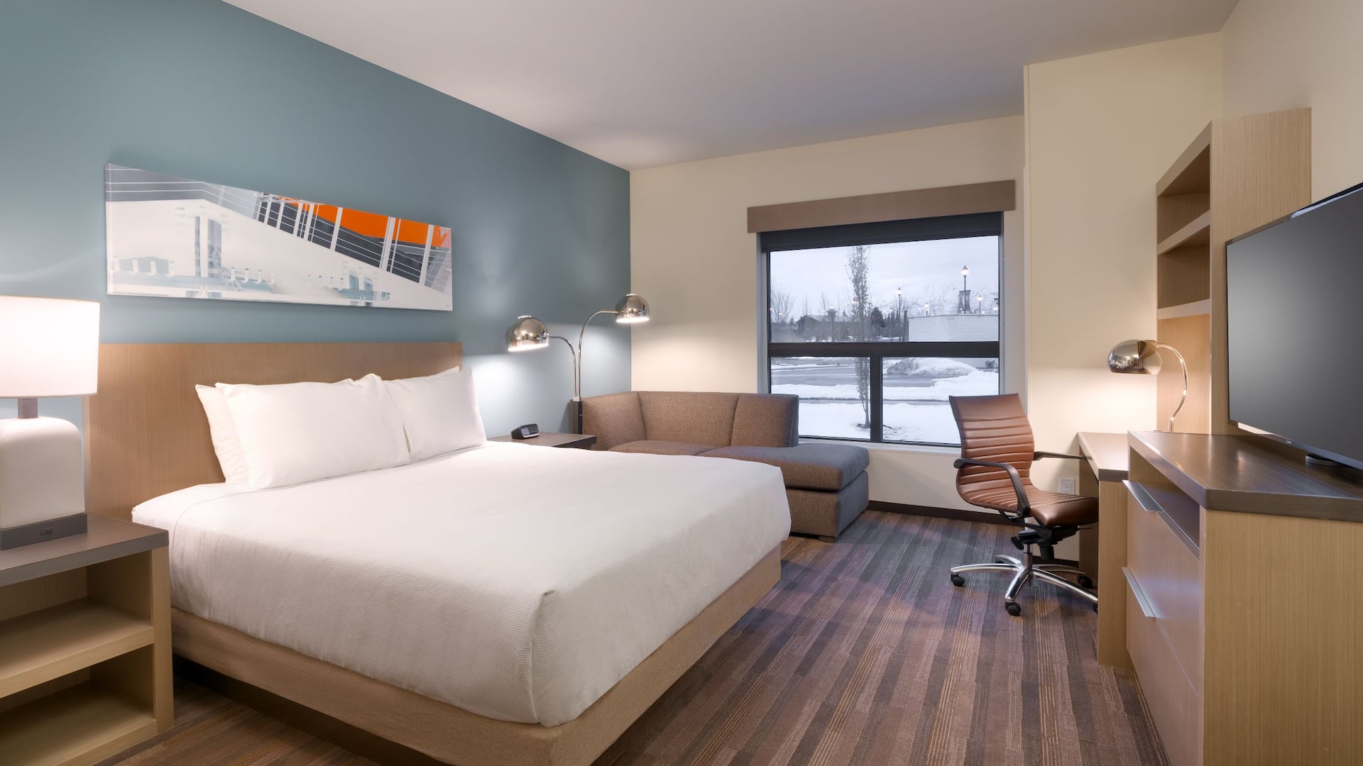 Hyatt House Provo / Pleasant Grove Den King