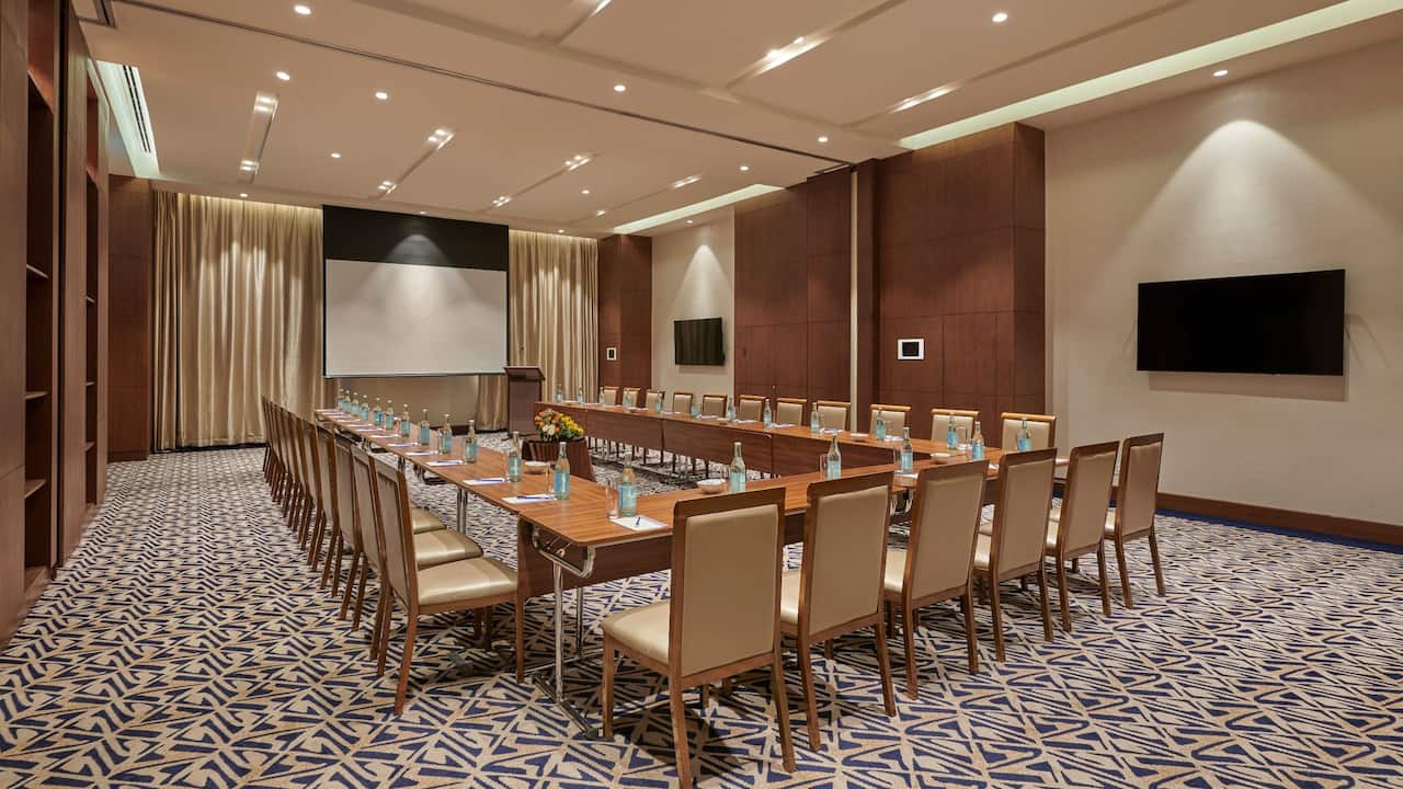 ADDRA_P036 Meeting Room