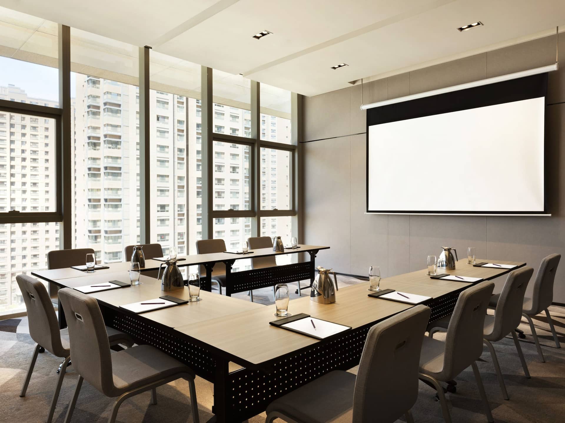 Hyatt House Yinchuan Dayuecheng Meeting Room U Shape Setup