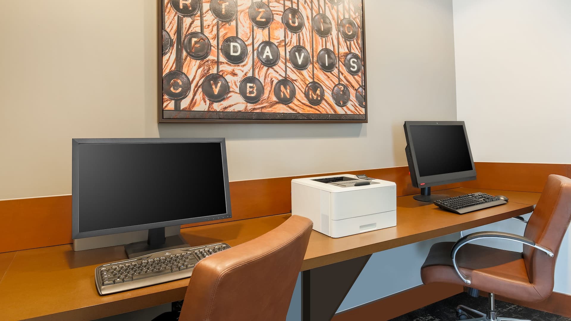 Hyatt Place UC Davis Business Center