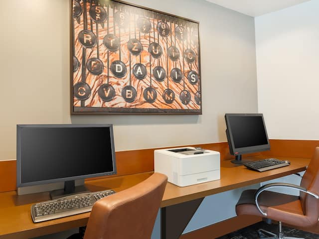 Business Center Hyatt Place UC Davis