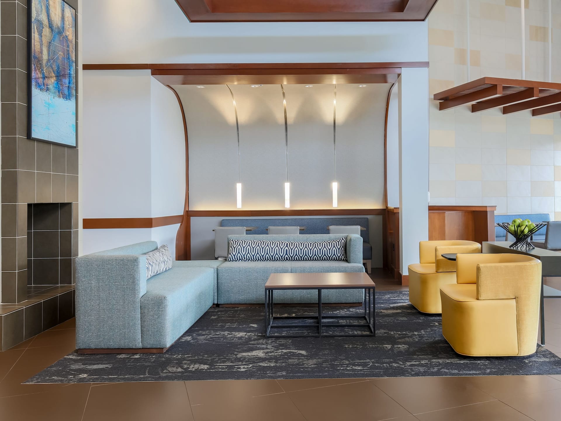 Hyatt Place UC Davis Lobby