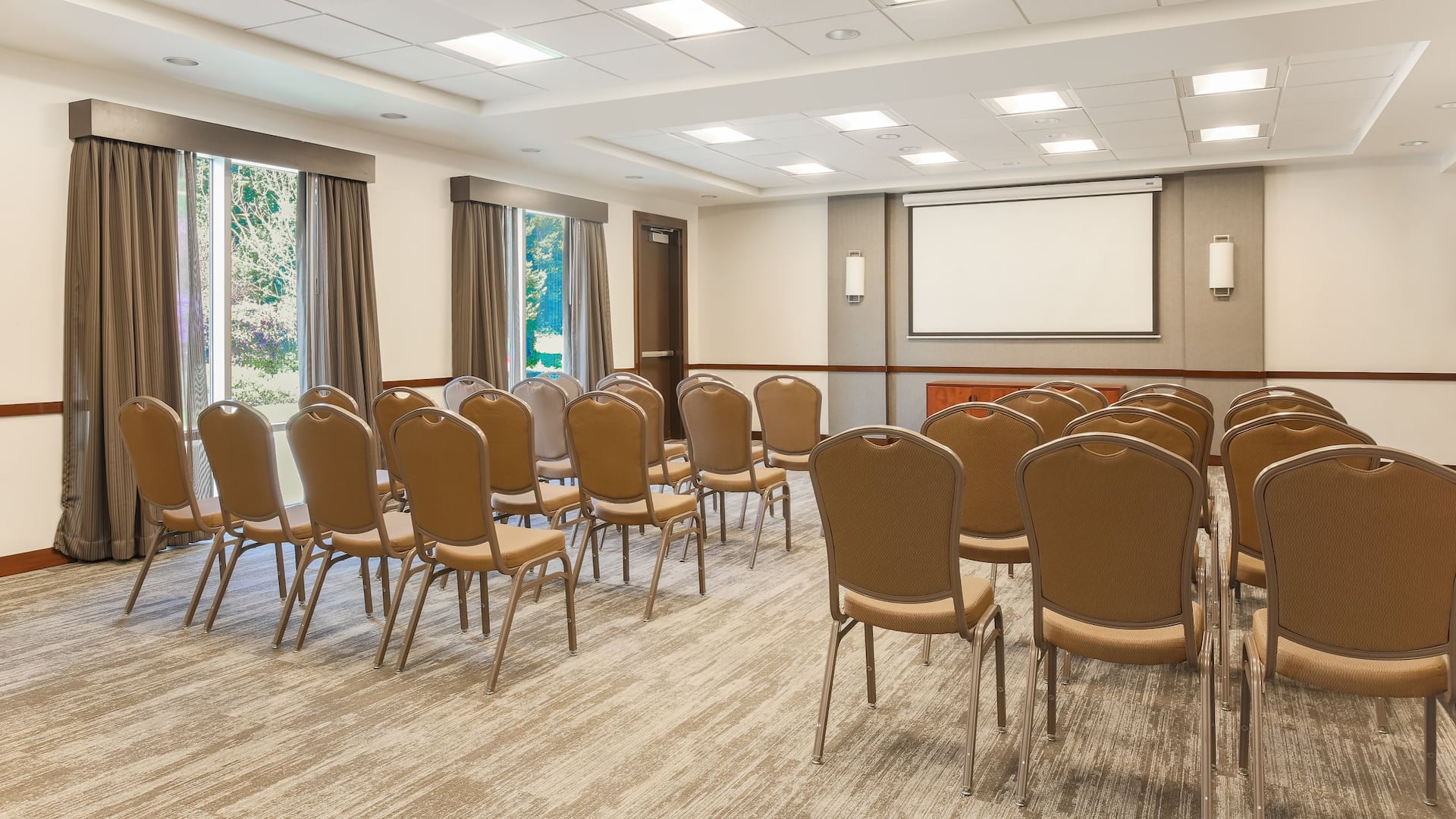 5 of 7 Hyatt Place UC Davis Meeting Room Theatre Setup