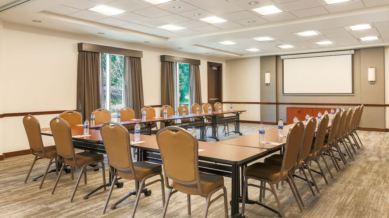 Meeting Room U Shape