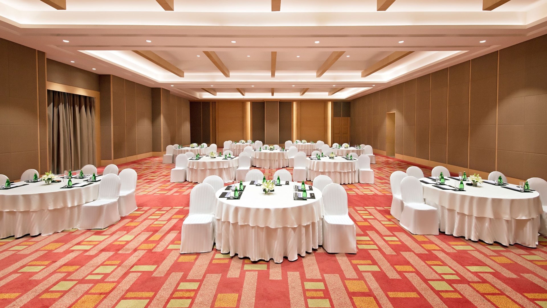 Hyatt Regency Lucknow Regency Ballroom Social Setup
