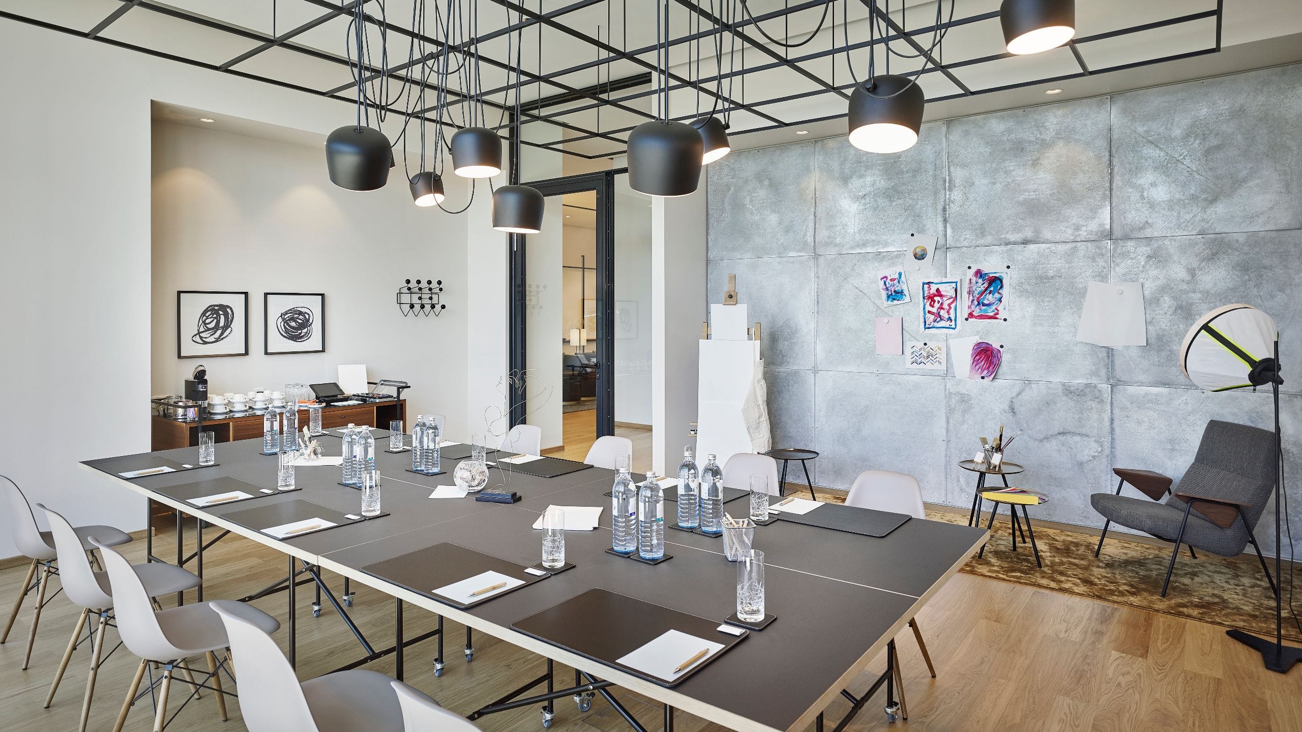 Andaz Vienna Am Belvedere Artist Meeting Room