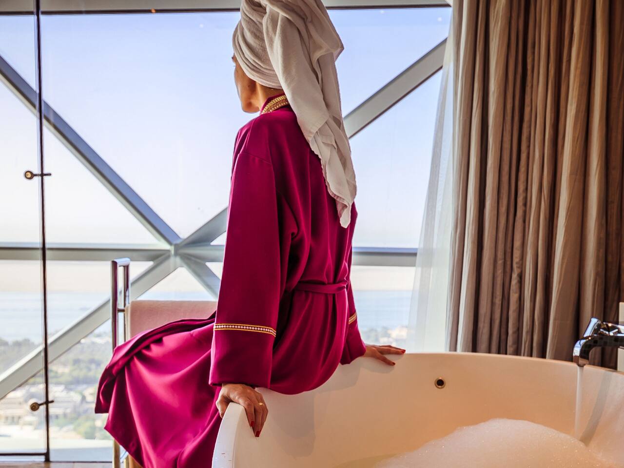Capital Suite Lounge