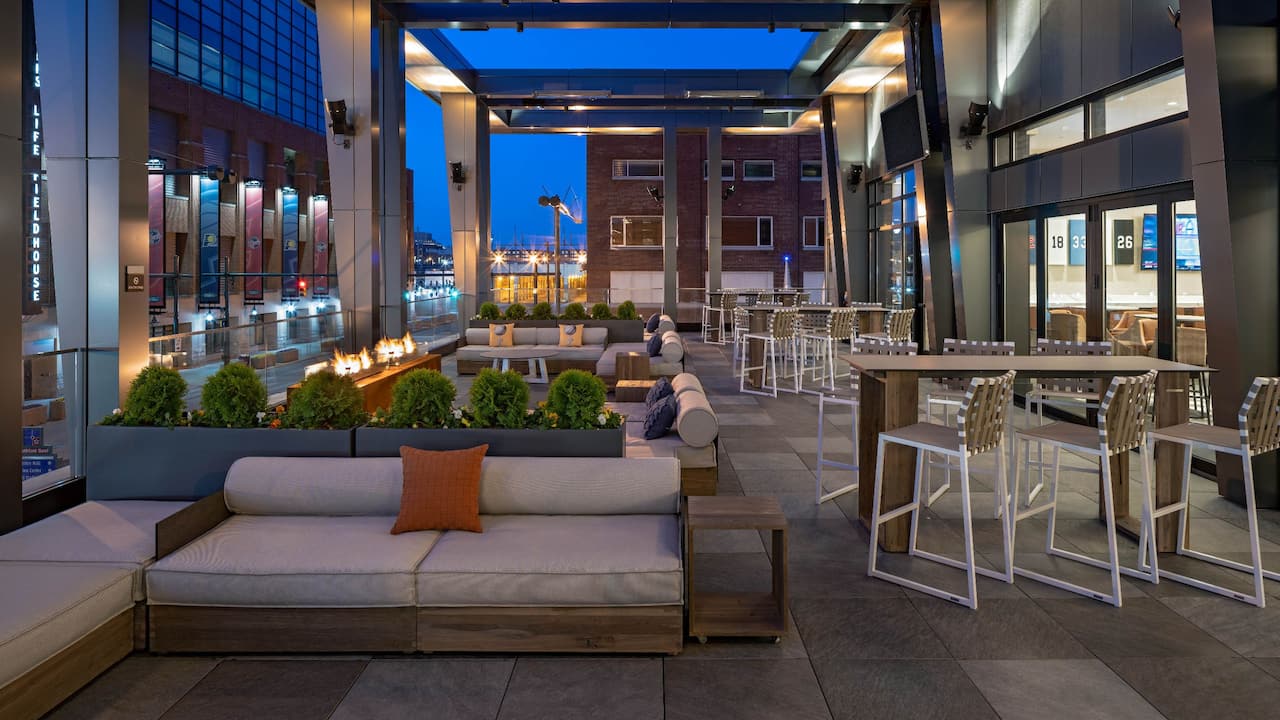 Pivot Balcony