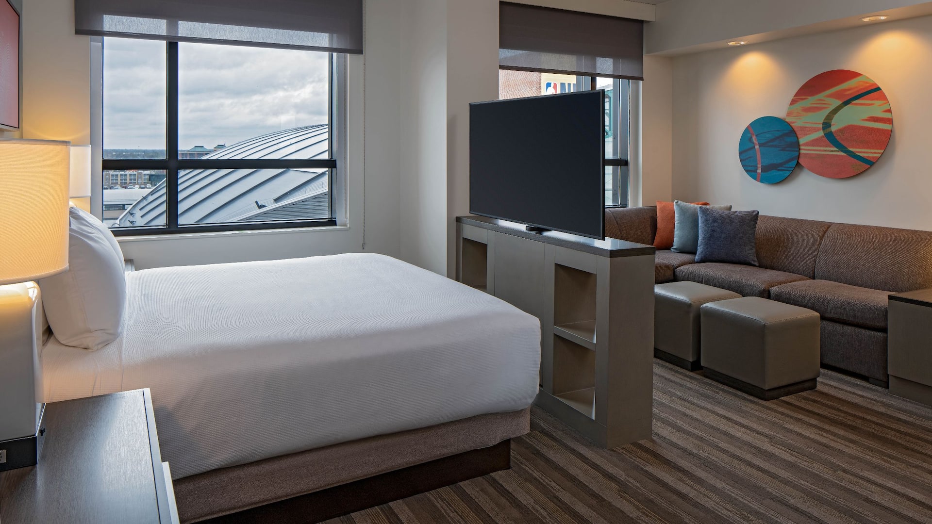 Hyatt House Indianapolis / Downtown Studio King Bed
