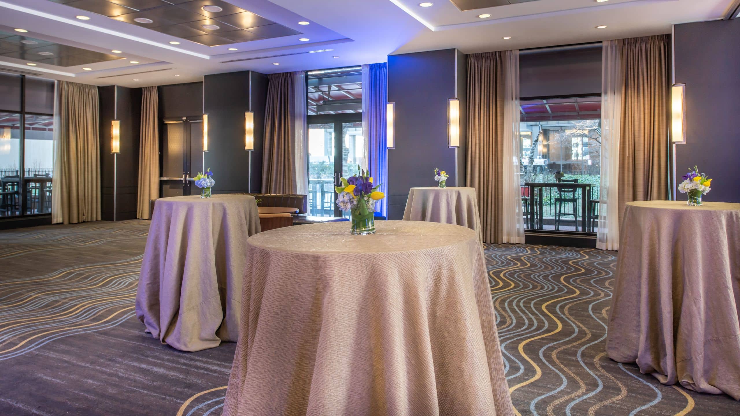 Hyatt Regency Chicago Plaza Ballroom Social Setup