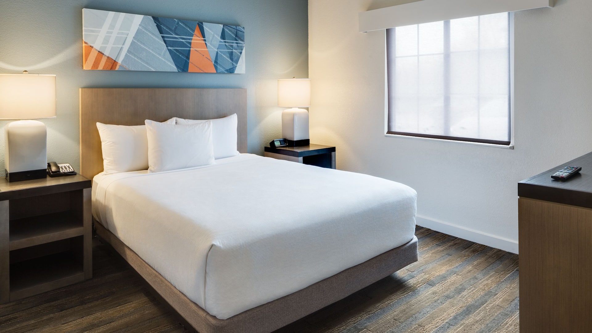 Hyatt House Boston/Waltham Queen Bed