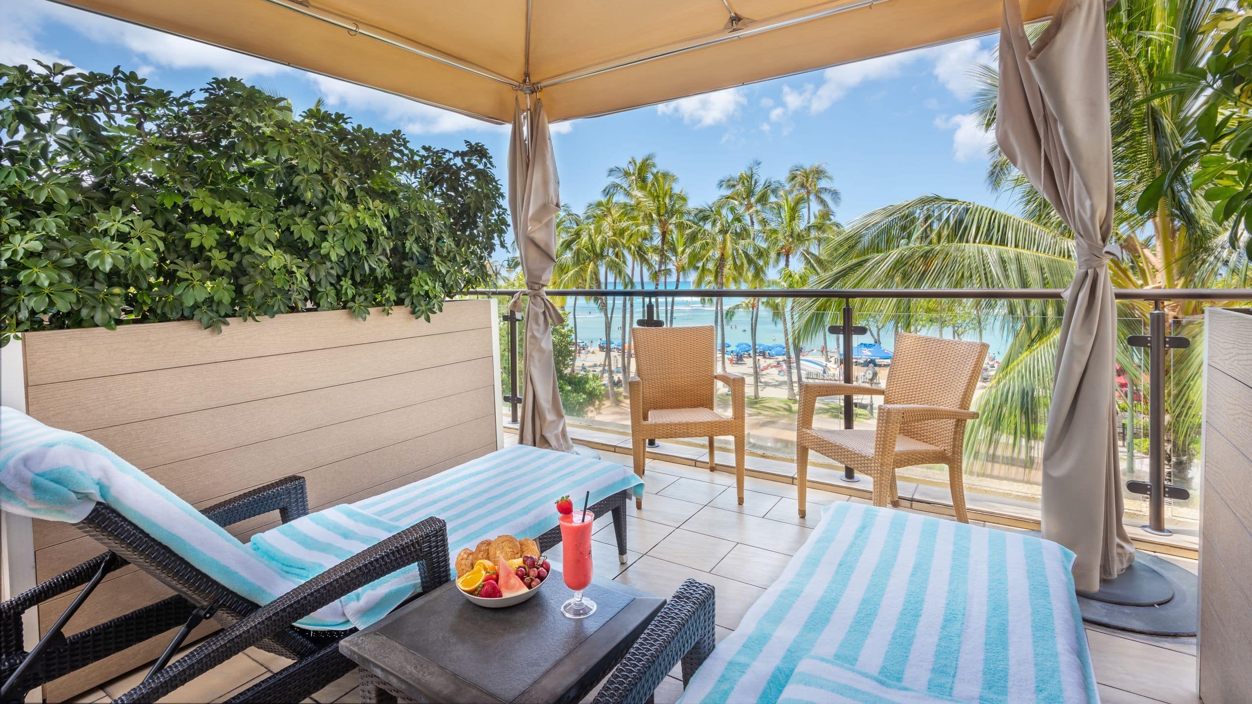 Hyatt Regency Waikiki Beach Resort and Spa Large Cabana