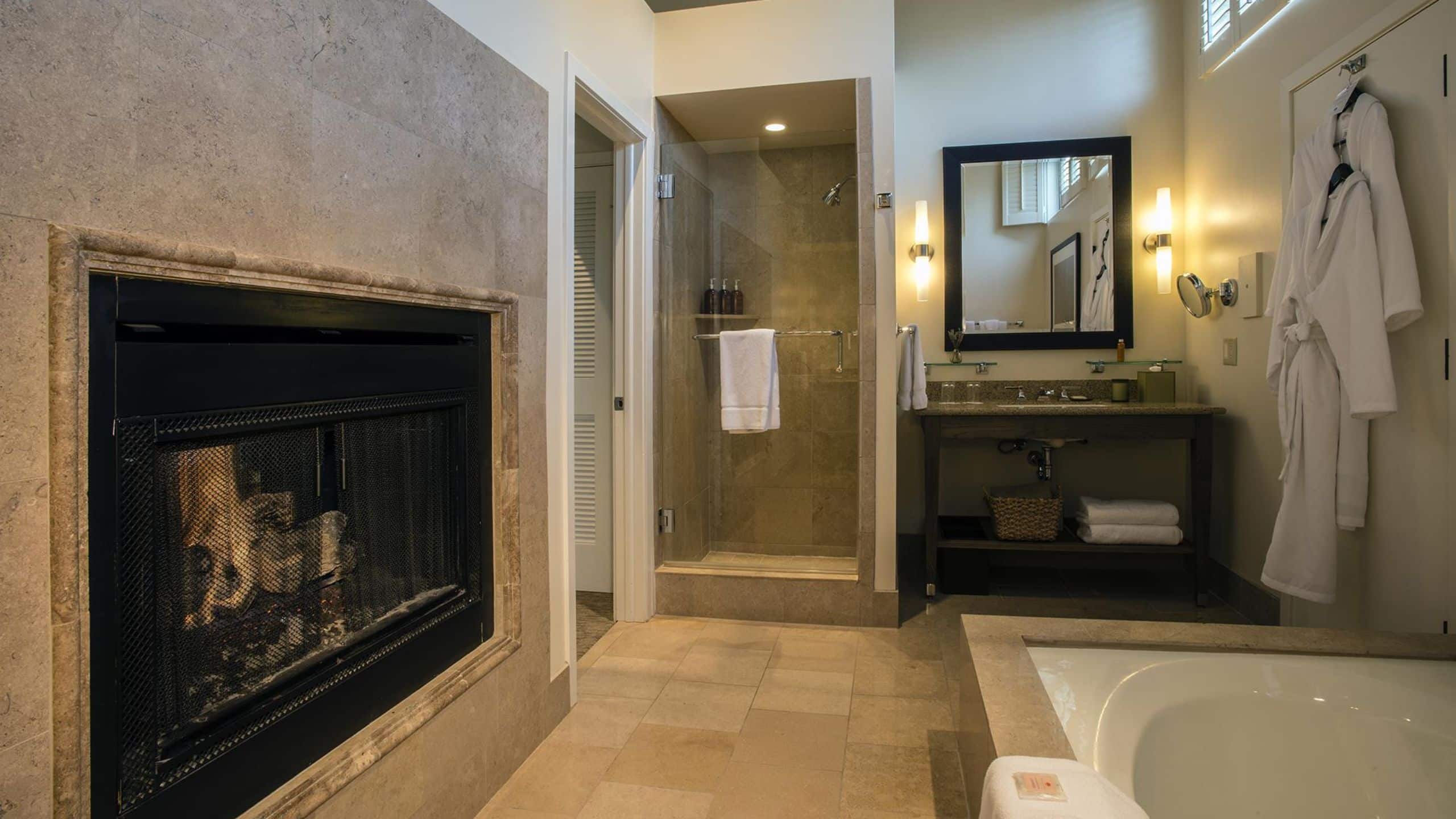 3/3 Carmel Valley Ranch Carmel Suite Second Bathroom