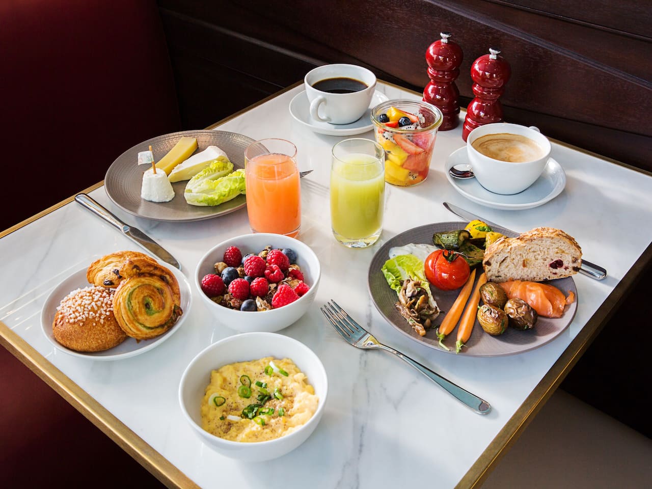 Breakfast Table at Hôtel du Louvre by Hyatt