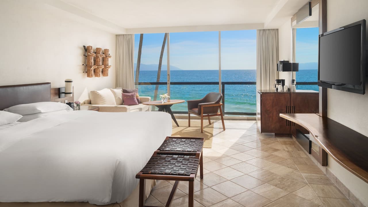Ocean View King Guestroom