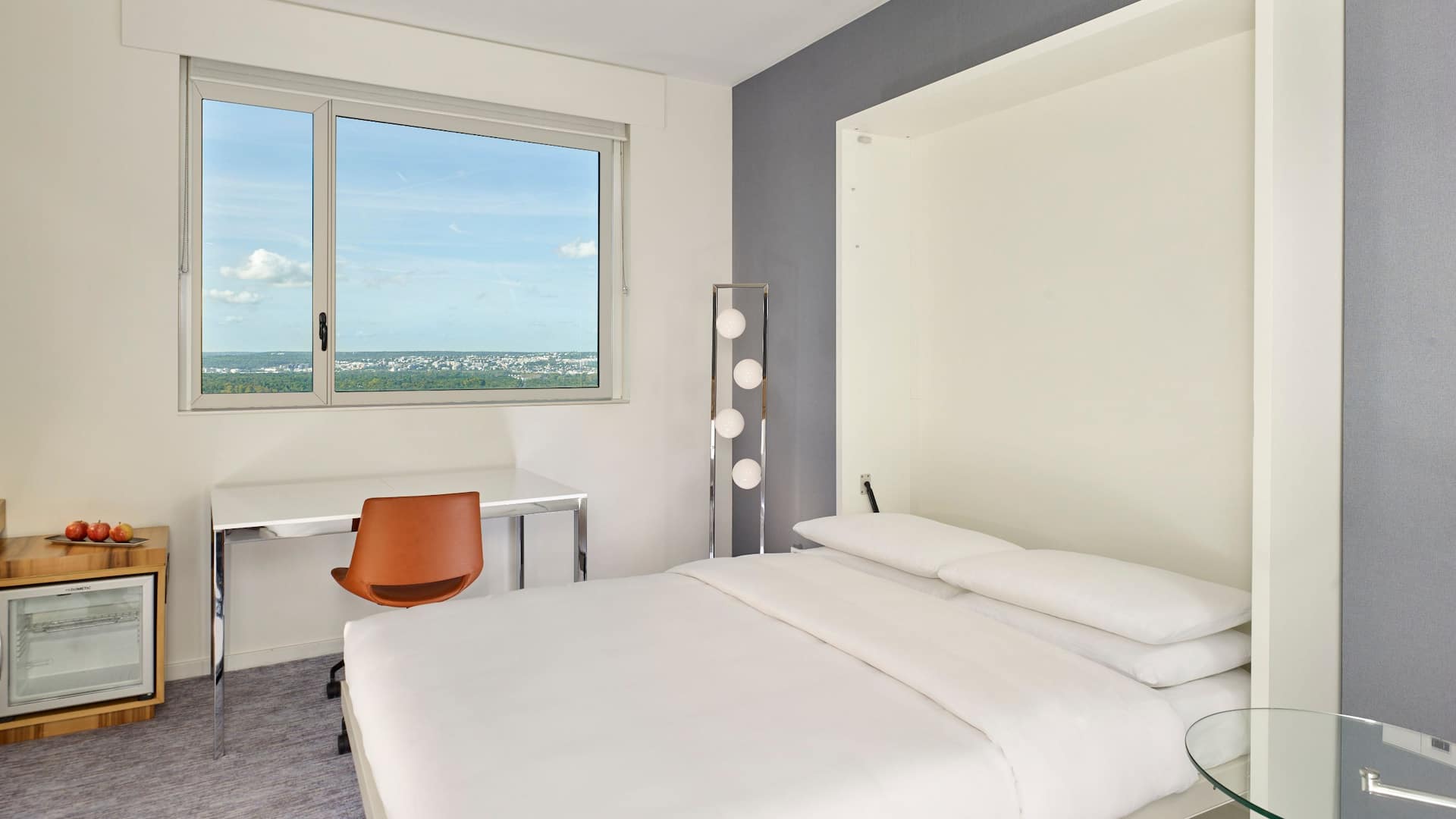 Hyatt Regency Paris Étoile Suite Loft Room