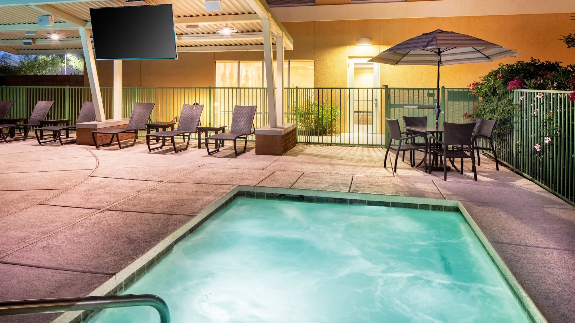 Hyatt Place Phoenix/Mesa Whirlpool
