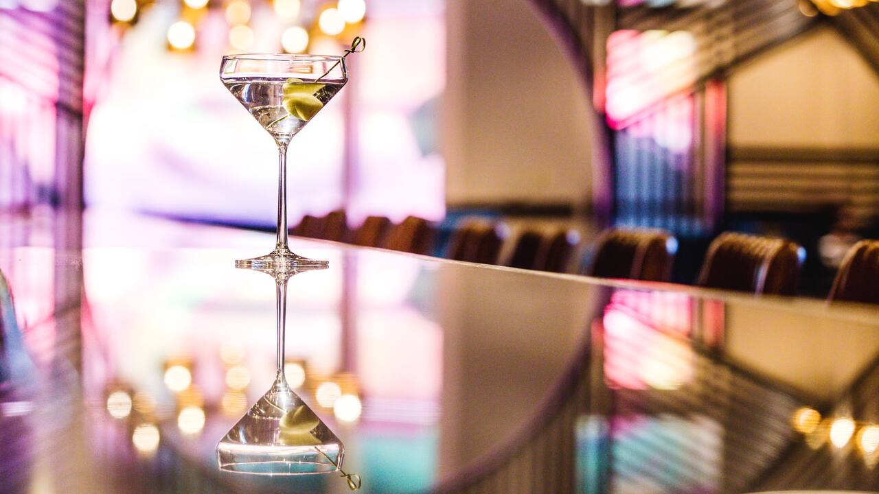 Downtown Calgary Hotel Near Convention Center Hyatt Regency Calgary