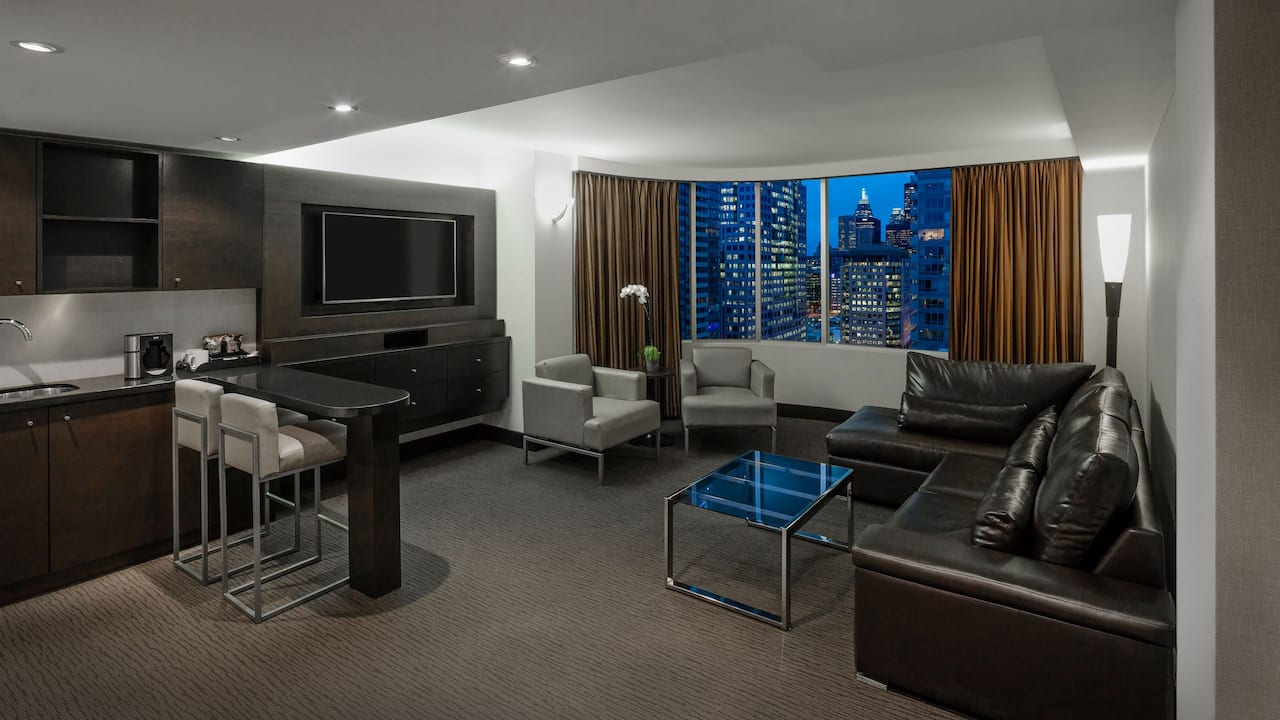 Deluxe Suite at Hyatt Regency Toronto